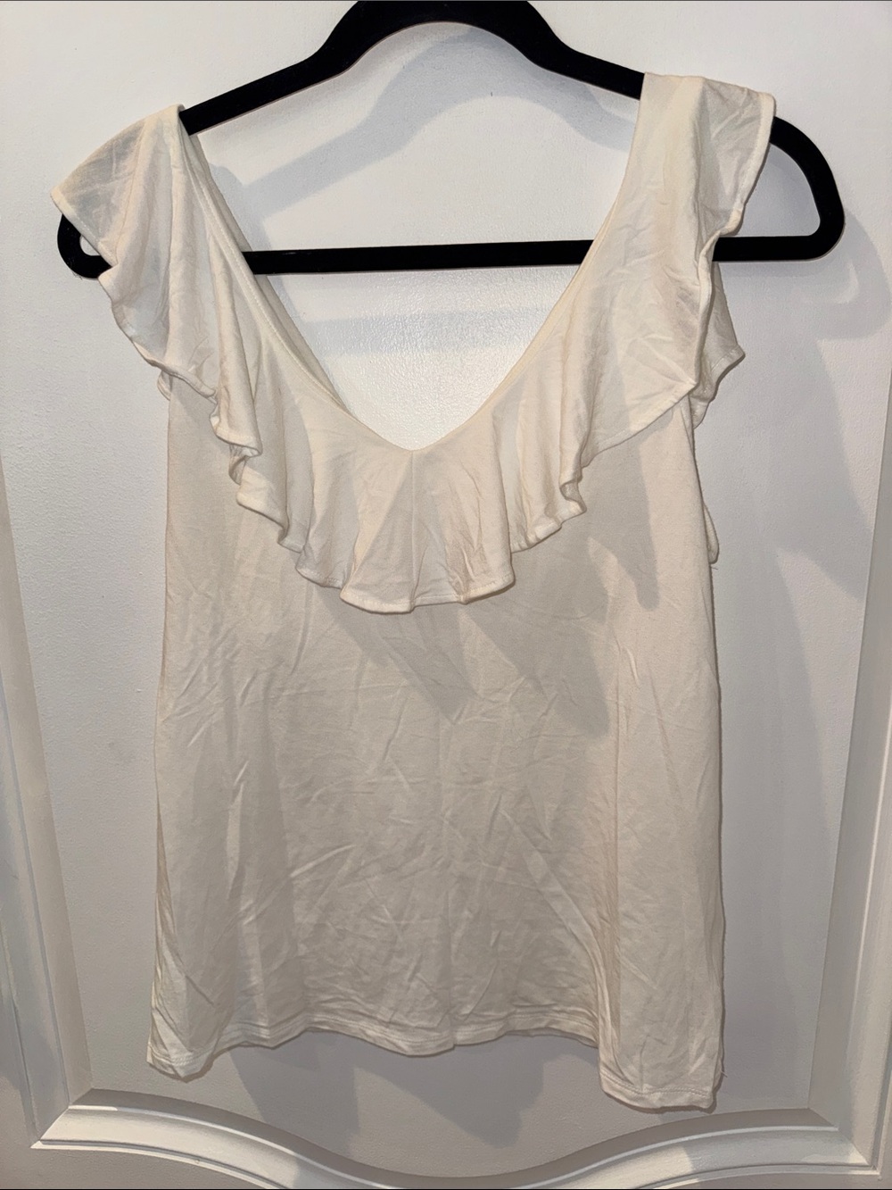 Lilly Pulitzer Alessa White Ruffle V-Neck Tank Top Medium Pima Cotton